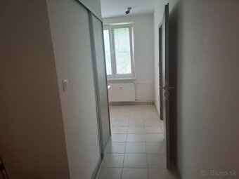 Prenájom dvojizbový byt Nováky - 4
