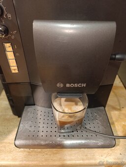 Automatický kávovar Bosch - 4