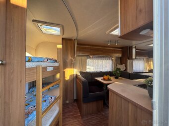 Burstner Averso 550 TK Mover, Predstan, Mikrovlnka - 4