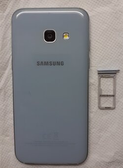 Samsung Galaxy A3 2017 - 4