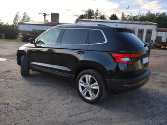 Škoda Karoq 2.0 TDI 140kw SCR 4x4 Panorama/Tažné 2.1t - 4