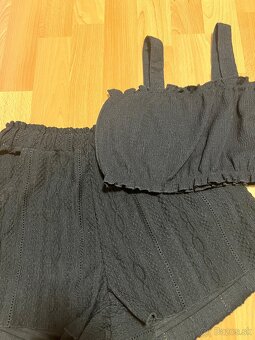 skrátený top a šortky - 4