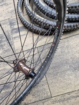 Maxxis 26, Schwalbe 26, Specialized - 4
