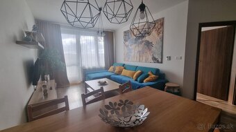 Na predaj 3i Apartman / Byt vo Velkej Lomnici - 4