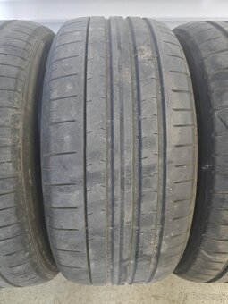 225/40 r18 - 4