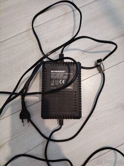 Behringer 2642A - 4