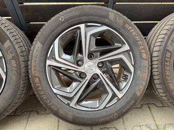 Original letná sada Hyundai i30 5x114,3 R16 205/55 R16 - 4