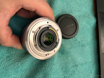 Lumix 20mm F1.7 + Filter - 4