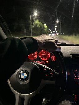 BMW X5 4.4 - 4