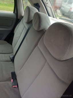 Predám Citroen C3 1.4 HDI - 4