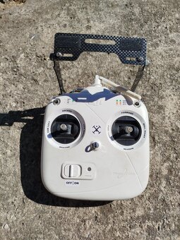 DJI Phantom 2 - 4