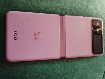 Motorola razr 40 - 4