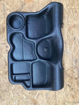 Uaz 452 sanitka, buchanka predám karosárske diely - 4