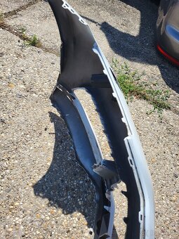 Volkswagen Passat B8 naraznik 3G0807221A - - 4