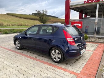 Hyundai i30 1.4 benzín (80 kW) – 2009 ročník - 4