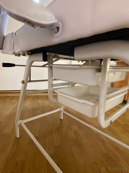 Kozmetická sada – lehátko, lampa s lupou a stolička - 4