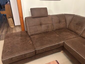 sedačka hnedá s taburetkou (z Mőbelixu) - 4