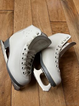 Dievčenské korčule na ľad - 4