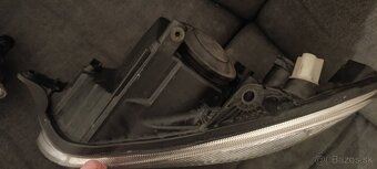 Hlavné svetlomety Fabia II pred fl. - 4