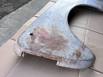 Fiat 125, 125p levý blatník - 4