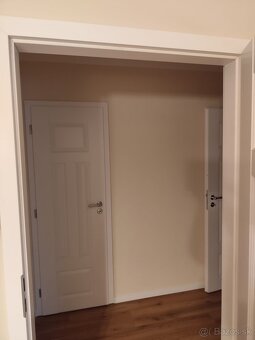 Interiérové dver so zárubňou - 4