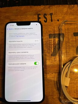 iPhone 13,zdravie 91% - 4