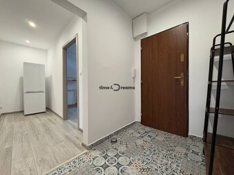 Na predaj: CENTRUM 2 ib + BALKON + PIVNICA + ŠATNIK - 4