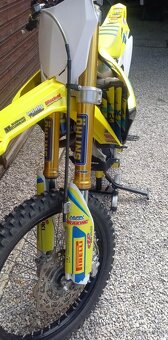 RMZ 450 2022 - 4