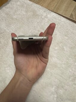Samsung Galaxy S21 FE 128GB - 4