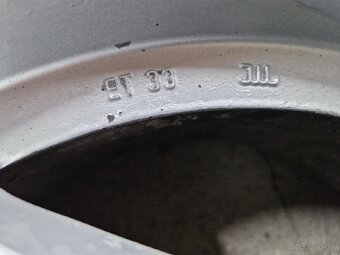 4x100 r14 MOMO - 4