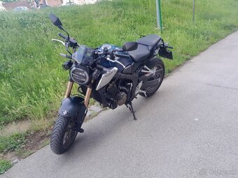 Honda CB650R - 4