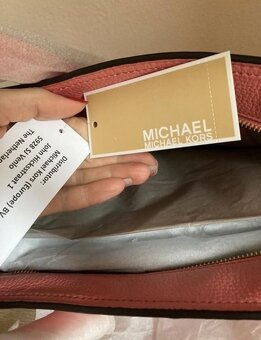 Michael Kors kabelka - 4