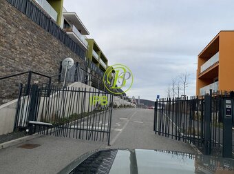 Garážové státie s pivničnou kobkou v projekte Grand Koliba v - 4