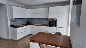 Od novembra: 3izb byt s lodžiou a parkovaním v Nova Village - 4