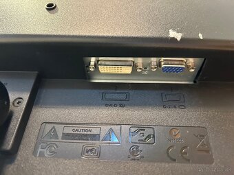 Monitory 24” a 19” - 4