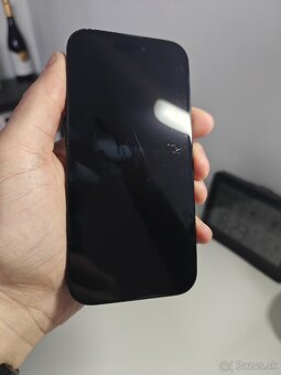 Apple iPhone 15 128GB (87% batéria) - 4