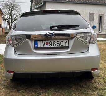 Subaru impreza R 2.0 - 4