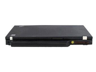 Predám notebook Lenovo Thinkpad T61 - 4