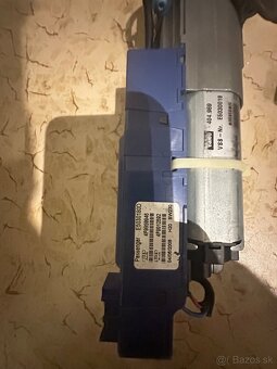 Motory 5 tych dveří Audi a6 c6 4f - 4