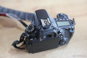 Canon EOS 70D + príslušenstvo - 4
