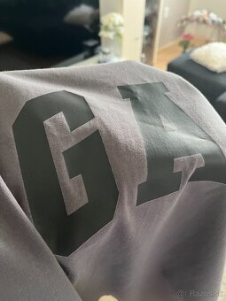 Yeezy x GAP x Dove Tee - 4