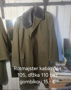 Vojenske uniformy, baranice, opasok, púzdro, taška. - 4