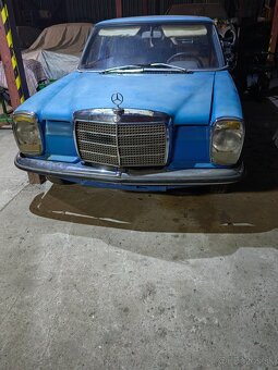 Mercedes W 115 - Karoséria - 4