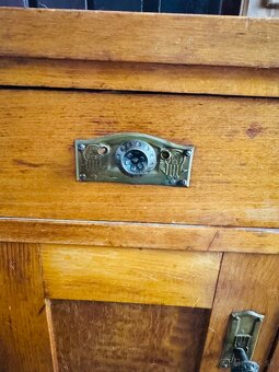 Starozitny toaletny stolik so zrkadlom dreveny - 4