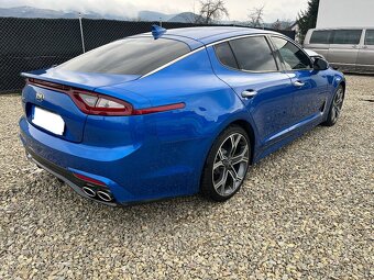 Kia Stinger Platinum A/T - 4