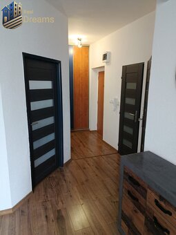 Kompletne zrekonštruovaný 2 izbový byt s balkónom - 4