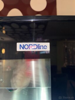 Chladiaca vitrína NORDline RT 400L-2 - 4