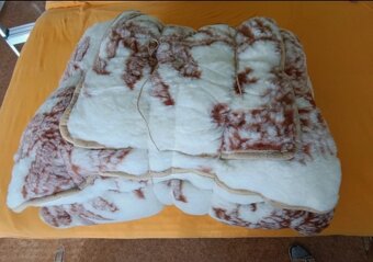 Deka a vankúše z ovčej vlny - 4