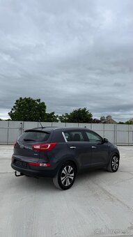 Kia Sportage - 4