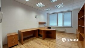 RADO | Predaj kancelárie 49 m2 + parking, Trenčín - Soblahov - 4